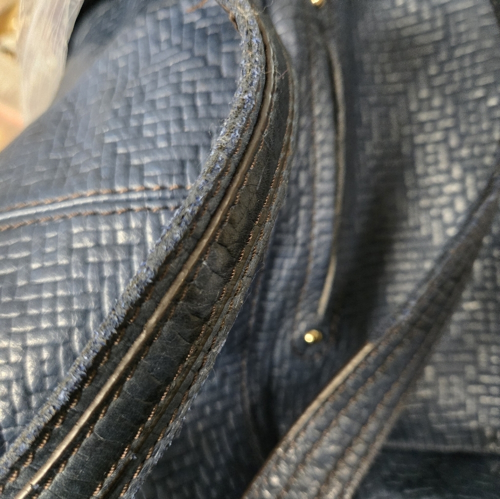 B. Makowsky Genuine Leather Slouch Hobo Shouder Bag And Card Case Textured Blue - Picture 13 of 13